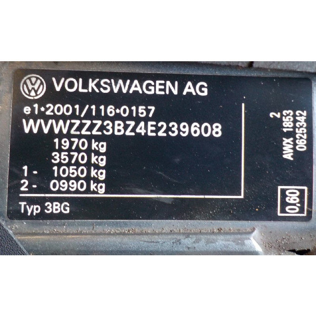 Mechanizm elektryczny centralnego zamka drzwi przednich prawych Volkswagen Passat (3B3) (2000 - 2005) Sedan 1.9 TDI 130 (AWX(Euro 3))