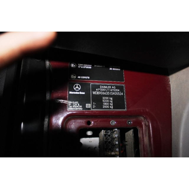 Przełącznik spryskiwacza szyby przedniej Mercedes-Benz Sprinter 3/5t (906.73) (2006 - 2009) Sprinter 3t (906.71) Bus 211 CDI 16V (OM646.985)