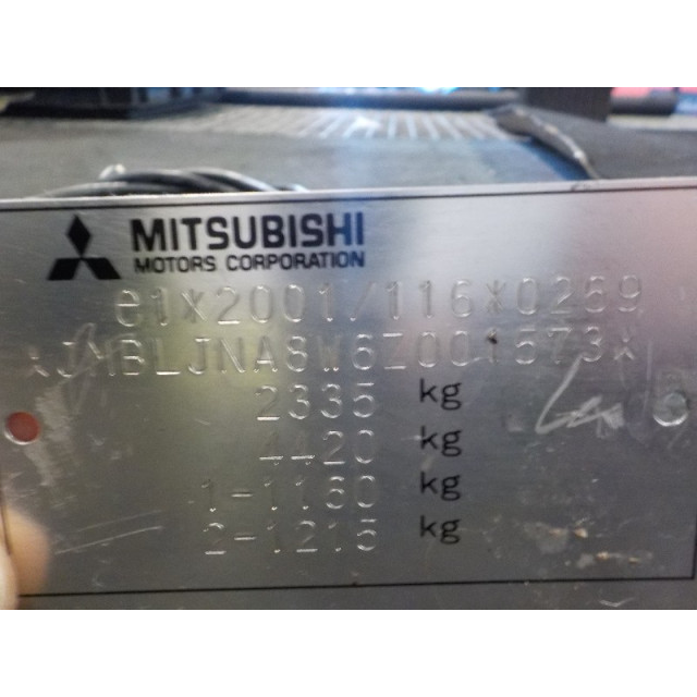 Przepływomierz Mitsubishi Grandis (NA) (2005 - 2010) MPV 2.0 DI-D 16V (BSY)