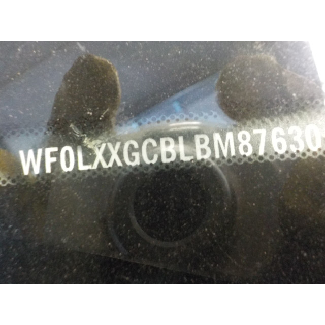 Przełącznik zamka centralnego Ford Focus 3 Wagon (2014 - 2018) Combi 1.5 EcoBoost 16V 150 (M8DB)