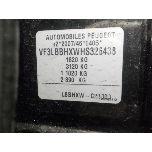 Zacisk hamulcowy tylny lewy Peugeot 308 (L3/L8/LB/LH/LP) (2013 - 2021) Hatchback 1.6 e-HDi (DV6C(9HC))