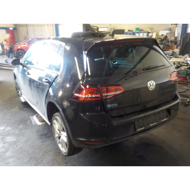 Mechanizm sterowania elektrycznego szyby drzwi przednich prawych Volkswagen Golf VII (AUA) (2014 - 2020) Hatchback 1.4 GTE 16V (CUKB)