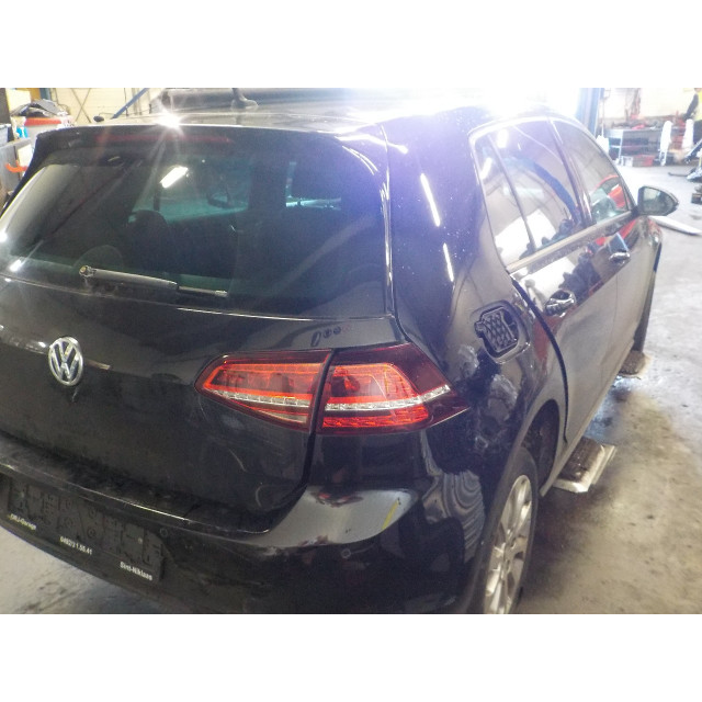 Pas bezpieczeństwa lewy tylny Volkswagen Golf VII (AUA) (2014 - 2020) Hatchback 1.4 GTE 16V (CUKB)