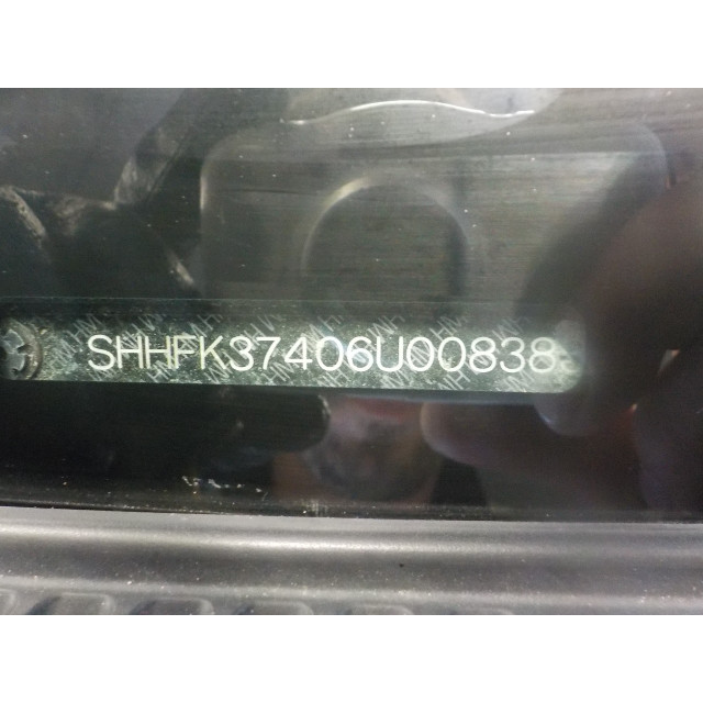 Mechanizm sterowania elektrycznego szyby drzwi przednich prawych Honda Civic (FK/FN) (2005 - 2012) Hatchback 2.2 i-CTDi 16V (N22A2)
