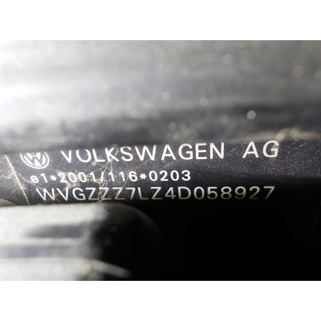 Kolumna zawieszenia tylna prawa Volkswagen Touareg (7LA/7L6) (2002 - 2010) SUV 5.0 TDI V10 (AYH)