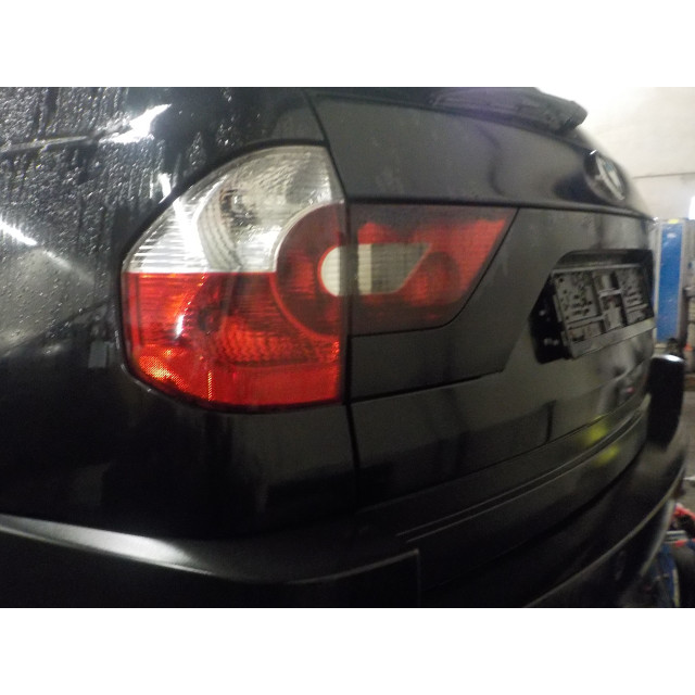 Zacisk hamulcowy tylny lewy BMW X3 (E83) (2004 - 2008) SUV 3.0d 24V (M57N2-D30(306D3))