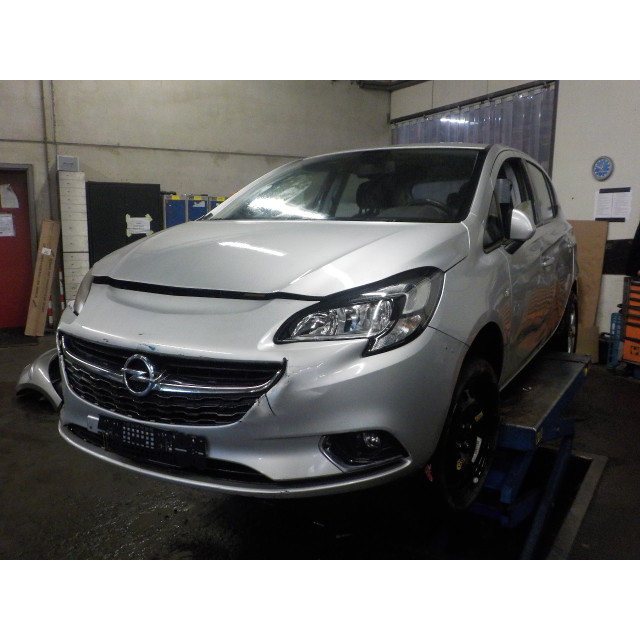 Wycieraczka szyby tylnej Vauxhall / Opel Corsa E (2014 - teraz) Hatchback 1.3 CDTi 16V ecoFLEX (B13DTE(Euro 6))