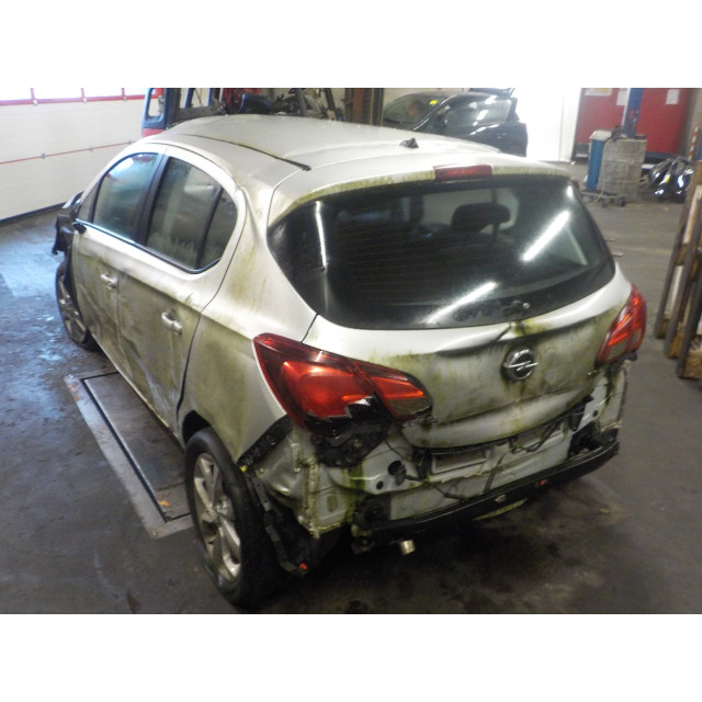 Pas bezpieczeństwa prawy przedni Vauxhall / Opel Corsa E (2014 - teraz) Hatchback 1.3 CDTi 16V ecoFLEX (B13DTE(Euro 6))