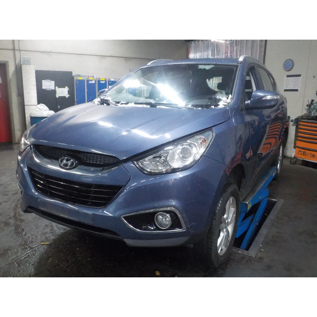 Zestaw amortyzatorów gazowych, tył Hyundai iX35 (LM) (2010 - 2015) SUV 1.7 CRDi 16V (D4FD)