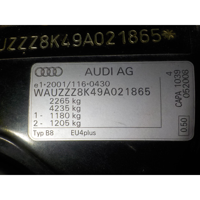 Rozdzielacz paliwa układu Common Rail Audi A4 Avant (B8) (2008 - 2012) A4 Avant Quattro Combi 3.0 TDI V6 24V (CAPA)