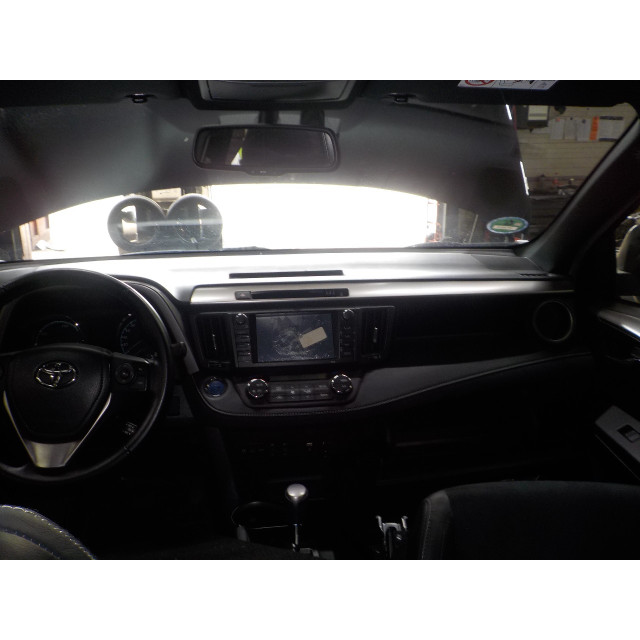 Start/stop przełącznik Toyota RAV4 (A4) (2015 - 2019) Terreinwagen 2.5 Hybrid 16V VVT-i 4x2 (2ARFXE(Euro 6))