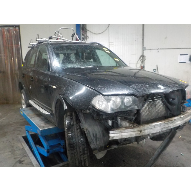 Belka zderzaka przedniego BMW X3 (E83) (2004 - 2007) SUV 2.0d 16_V (M47-N)