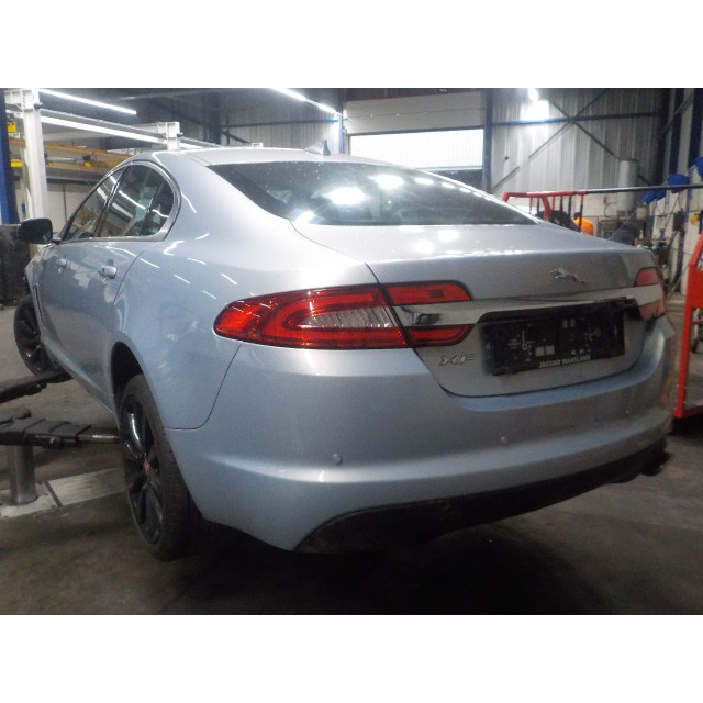 Wahacz przedni prawy Jaguar XF (CC9) (2011 - 2015) Sedan 2.2 D 16V (224DT)