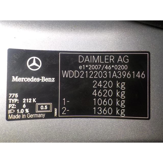 Mechanizm sterowania elektrycznego szyby drzwi tylnych prawych Mercedes-Benz E Estate (S212) (2009 - teraz) Combi E-250 CDI 16V BlueEfficiency,BlueTEC (OM651.924)