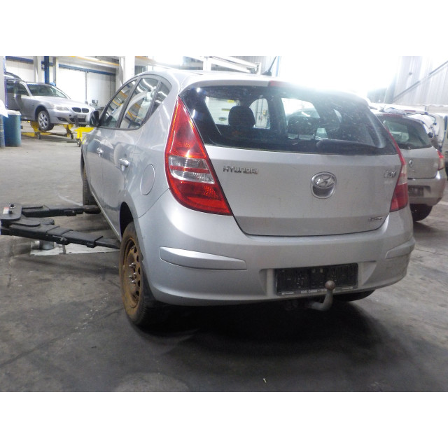 Mechanizm zamka elektrycznego klapy tylnej Hyundai i30 (FD) (2007 - 2012) i30 Hatchback 1.6 CRDi 16V VGT HP (D4FB)
