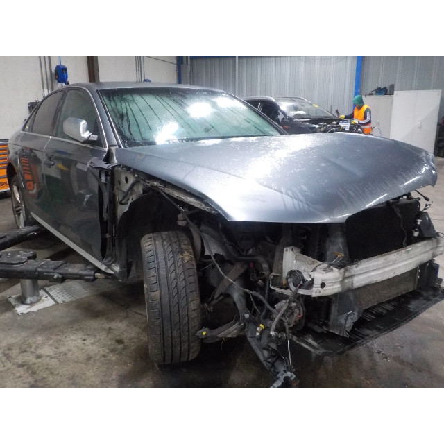 Zderzak tylny Audi S4 (B8) (2008 - 2015) Sedan 3.0 TFSI V6 24V (CGXC)
