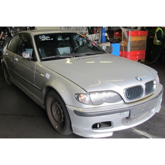 Chłodnica powietrza doładowującego BMW 3 serie (E46/4) (2001 - 2005) Sedan 320d 16V (M47-D20(204D1))