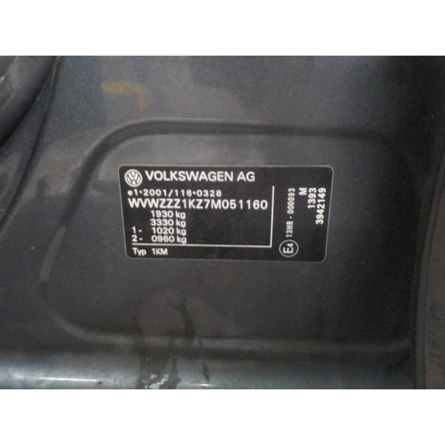 Lusterko zewnętrzne prawe sterowane elektrycznie Volkswagen Jetta III (1K2) (2005 - 2010) Sedan 2.0 FSI 16V (BVY(Euro 4))