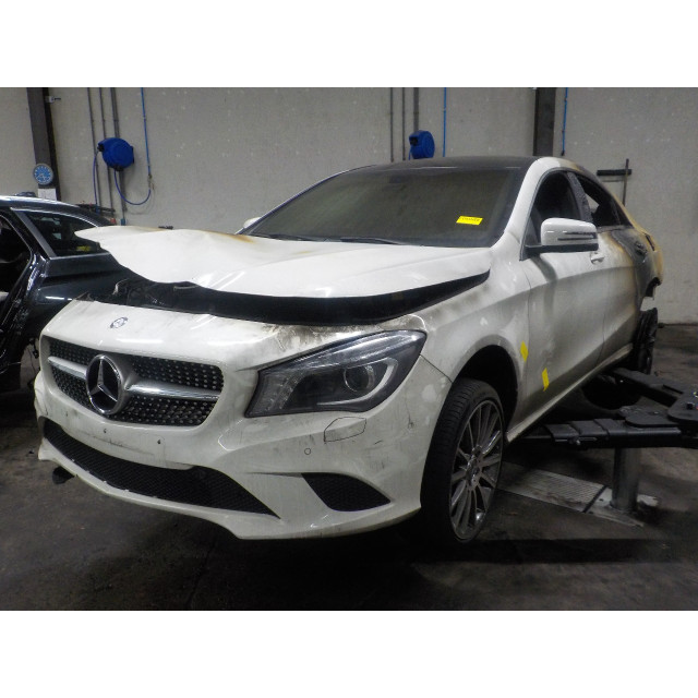 Mechanizm sterowania elektrycznego szyby drzwi przednich lewych Mercedes-Benz CLA (117.3) (2013 - 2019) Sedan 1.6 CLA-200 16V (M270.910)