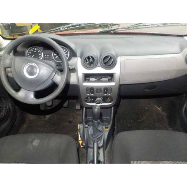 Skrzynia biegów mechaniczna Dacia Sandero I (BS) (2009 - 2012) Hatchback 1.4 LPG (K7J-714)