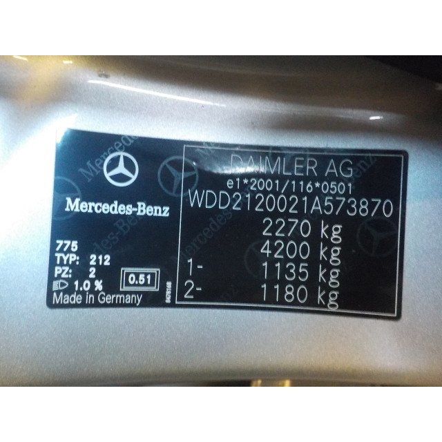 Kolumna zawieszenia przednia prawa Mercedes-Benz E (W212) (2009 - 2016) Sedan E-220 CDI 16V BlueEfficiency,BlueTEC (OM651.924(Euro 5)