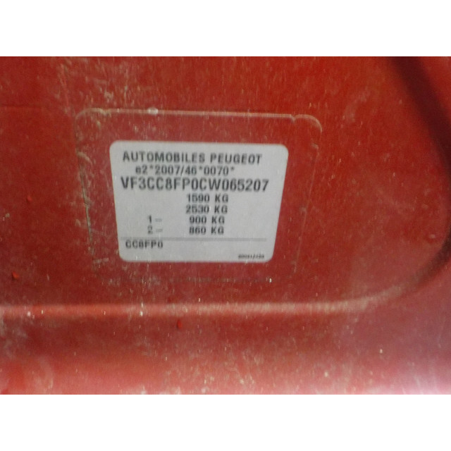 Mechanizm sterowania szyby drzwi tylnych prawych Peugeot 208 I (CA/CC/CK/CL) (2012 - 2019) Hatchback 1.4 16V (EP3C(8FP))