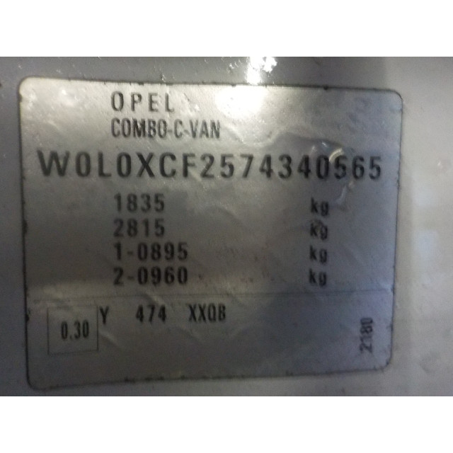 Mechanizm sterowania szyby drzwi przednich Vauxhall / Opel Combo (Corsa C) (2005 - 2012) Van 1.3 CDTI 16V (Z13DTJ(Euro 4))