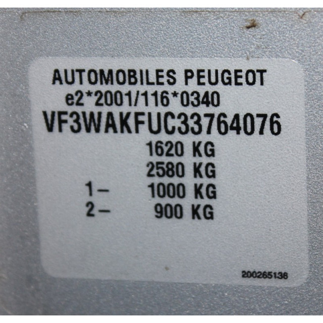 Wycieraczka szyby tylnej Peugeot 207/207+ (WA/WC/WM) (2006 - 2013) Hatchback 1.4 16V (ET3J4(KFU))