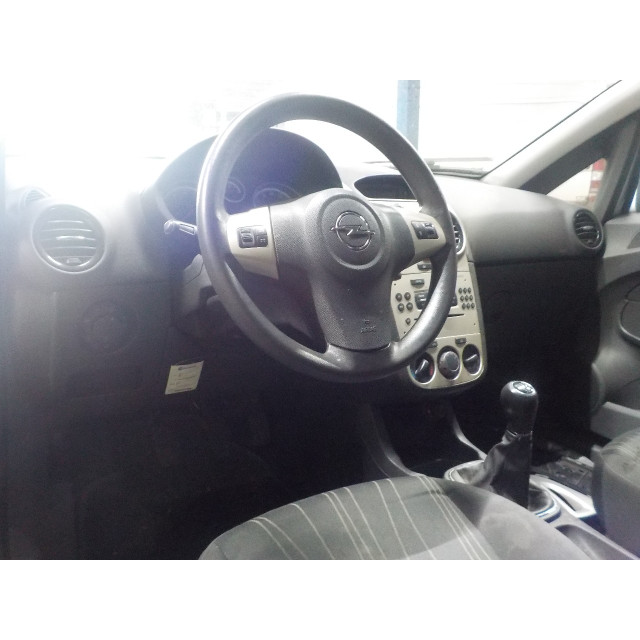 Mechanizm elektryczny centralnego zamka drzwi przednich lewych Vauxhall / Opel Corsa D (2006 - 2014) Hatchback 1.2 16V (Z12XEP(Euro 4))