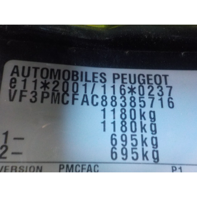 Chłodnica układu klimatyzacji Peugeot 107 (2005 - 2014) Hatchback 1.0 12V (384F(1KR))