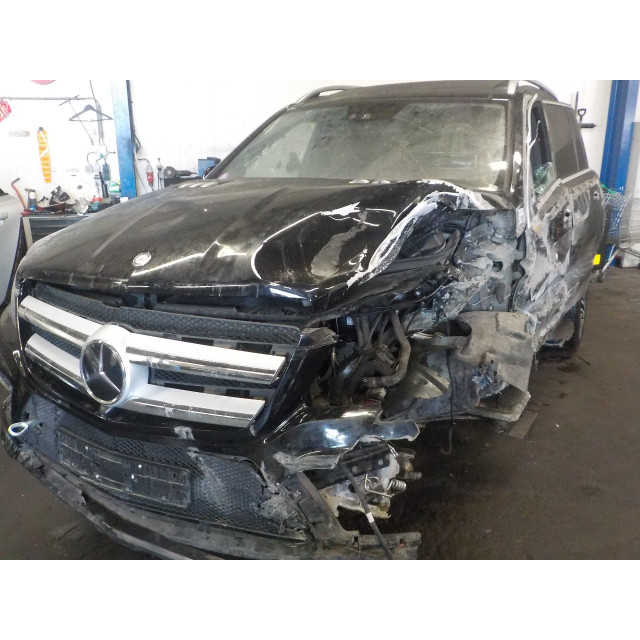 Półoś tylna lewa Mercedes-Benz GL (X166) (2012 - 2015) SUV 4.7 GL 550 BlueEFFICIENCY V8 32V 4-Matic (M278.928(Euro 5))