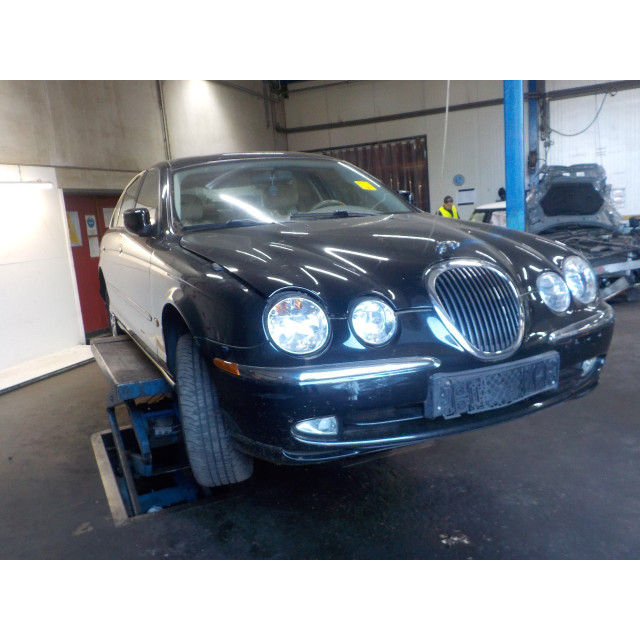 Skrzynia biegów mechaniczna Jaguar S-type (X200) (1999 - 2007) Sedan 3.0 V6 24V (FC)