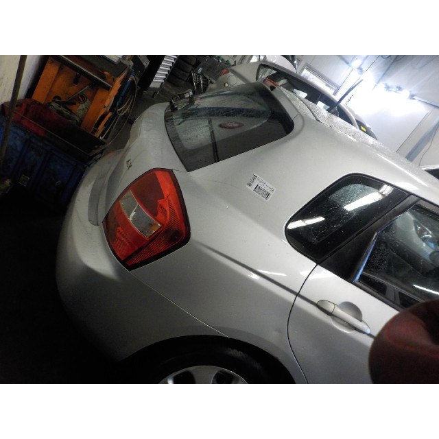 Mechanizm sterowania elektrycznego szyby drzwi przednich lewych Kia Cerato (2004 - 2008) Hatchback 1.6 16V (G4ED)