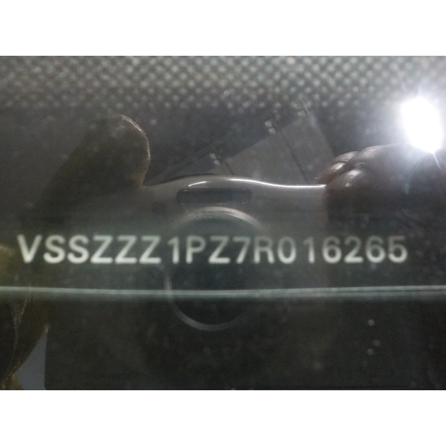 Zacisk hamulcowy tylny prawy Seat Leon (1P1) (2006 - 2012) Hatchback 5-drs 2.0 TDI 16V FR (BMN)
