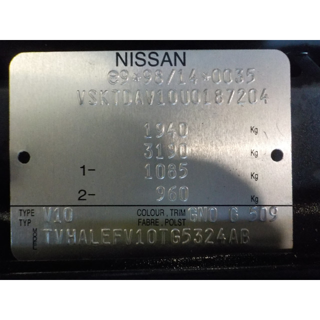 Nadkole przednie lewe Nissan/Datsun Almera Tino (V10M) (2000 - 2006) MPV 2.2 Di 16V (YD22)
