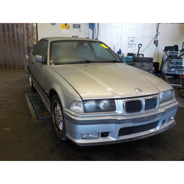 Mechanizm różnicowy BMW 3 serie (E36/2) (1995 - 1999) Coupé 318iS 1.9 16V (M44-B19(194S1))
