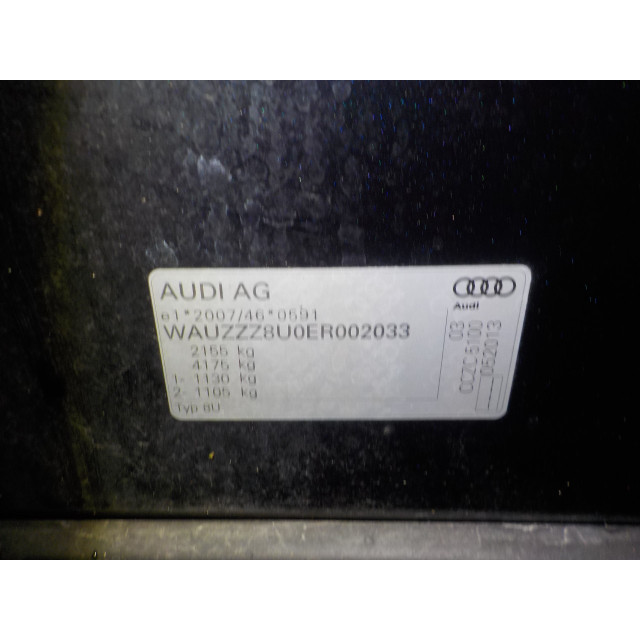 Mechanizm sterowania elektrycznego szyby drzwi tylnych prawych Audi Q3 (8UB/8UG) (2011 - 2015) SUV 2.0 16V TFSI 170 Quattro (CCZC(Euro 5))