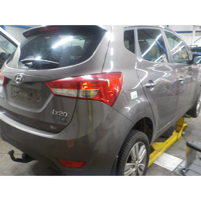 Mechanizm sterowania elektrycznego szyby drzwi tylnych prawych Hyundai iX20 (JC) (2010 - 2019) SUV 1.4i 16V (G4FA)