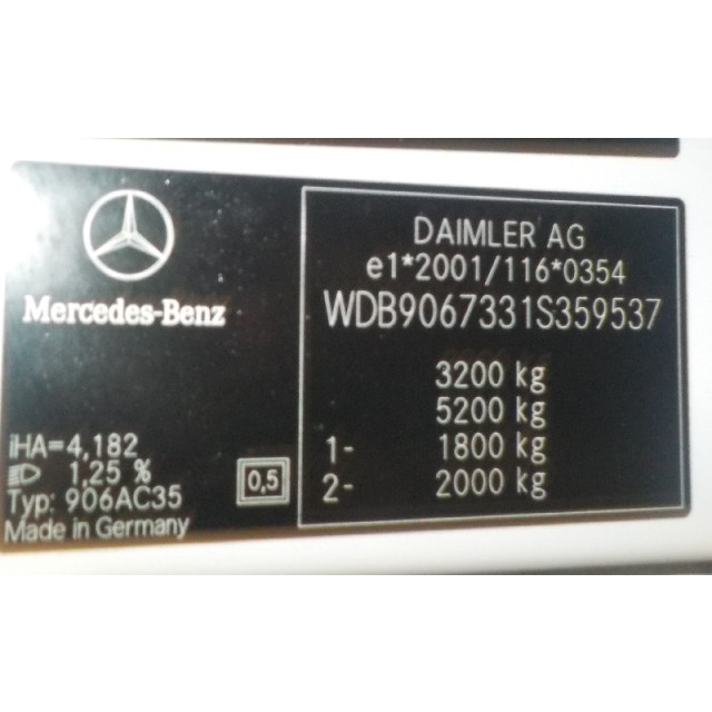 Wycieraczka przednia prawa Mercedes-Benz Sprinter 3/5t (906.73) (2006 - 2009) Bus 311 CDI 16V (OM646.985)