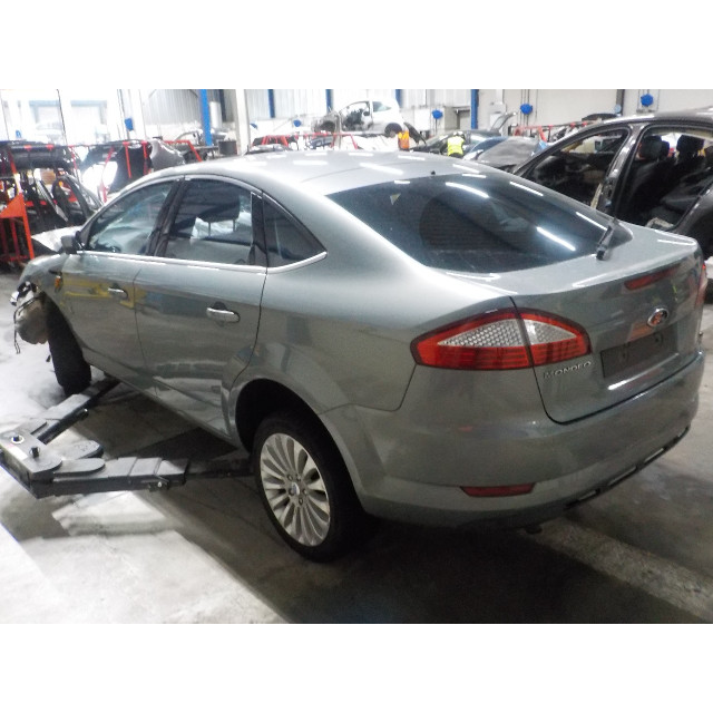 Zderzak tylny Ford Mondeo IV (2007 - 2015) Hatchback 2.3 16V (SEBA(Euro 4))