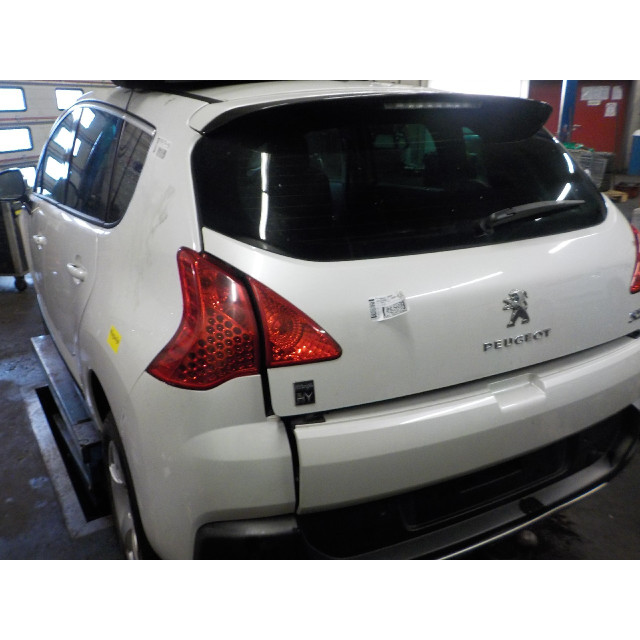 Zacisk hamulcowy przedni prawy Peugeot 3008 I (0U/HU) (2011 - 2016) MPV 2.0 HYbrid4 16V (DW10CTED4(RHC))