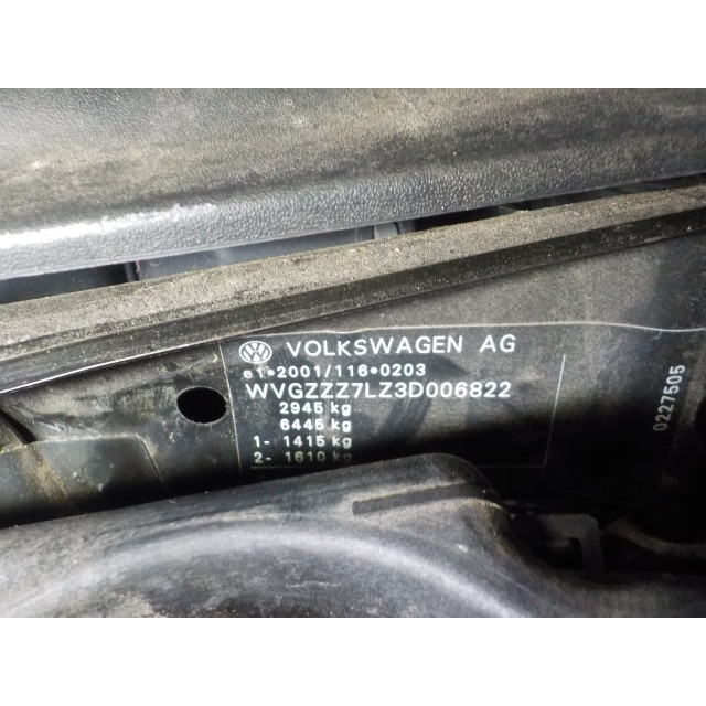 Mechanizm elektryczny centralnego zamka drzwi tylnych prawych Volkswagen Touareg (7LA/7L6) (2002 - 2006) SUV 3.2 V6 24V (AZZ)