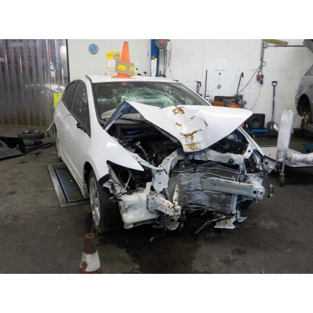 Kolumna zawieszenia przednia prawa Honda Insight (ZE2) (2009 - 2014) Hatchback 1.3 16V VTEC (LDA3(Euro 5))