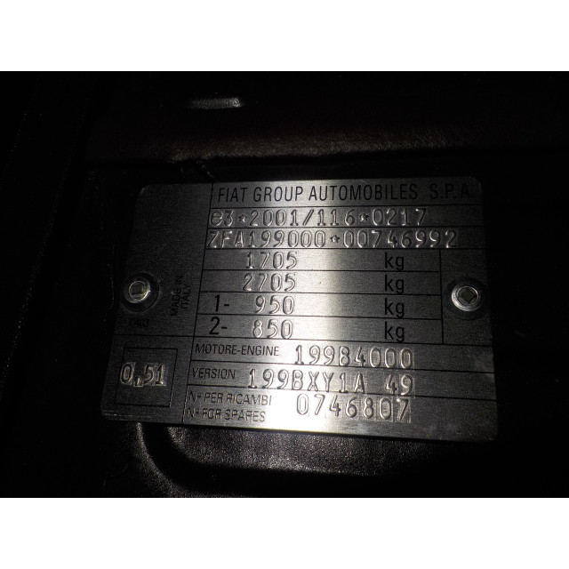 Lusterko zewnętrzne prawe sterowane elektrycznie Fiat Punto Evo (199) (2009 - 2012) Hatchback 1.3 JTD Multijet 85 16V (199.B.4000(Euro 5))