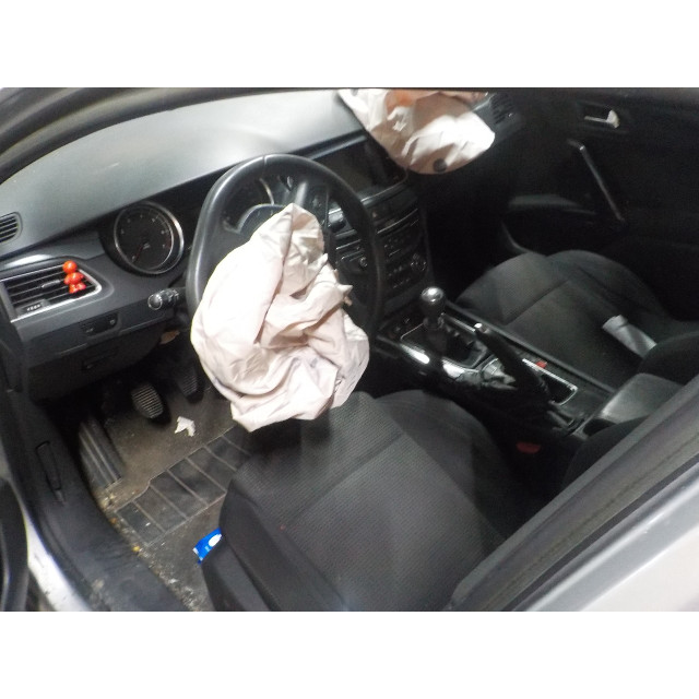 Multimedialny panel sterowania Peugeot 508 (8D) (2010 - 2018) Sedan 1.6 THP 16V (EP6CDT(5FV))