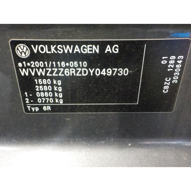 Mechanizm elektryczny centralnego zamka drzwi tylnych lewych Volkswagen Polo V (6R) (2011 - 2014) Hatchback 1.2 TSI (CBZC(Euro 5))