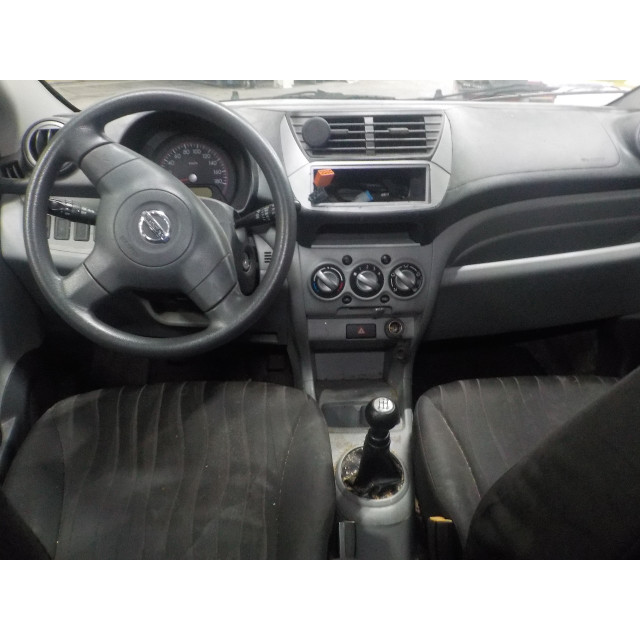 Drzwi tylne prawe Nissan/Datsun Pixo (D31S) (2009 - 2013) Hatchback 1.0 12V (K10B(Euro 5))