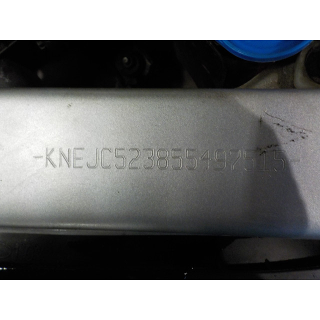Płytka blokująca przedniej krawędzi Kia Sorento II (JC) (2002 - 2011) SUV 3.5 V6 24V (G6CU)