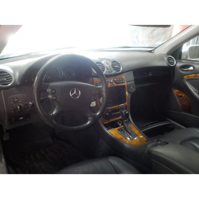 Klapa tylna Mercedes-Benz CLK (W209) (2002 - 2009) Coupé 2.6 240 V6 18V (M112.912)