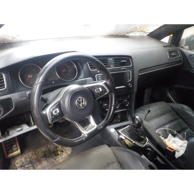 Wtryskiwacz Volkswagen Golf VII (AUA) (2013 - 2020) Hatchback 2.0 GTD 16V (CUNA)